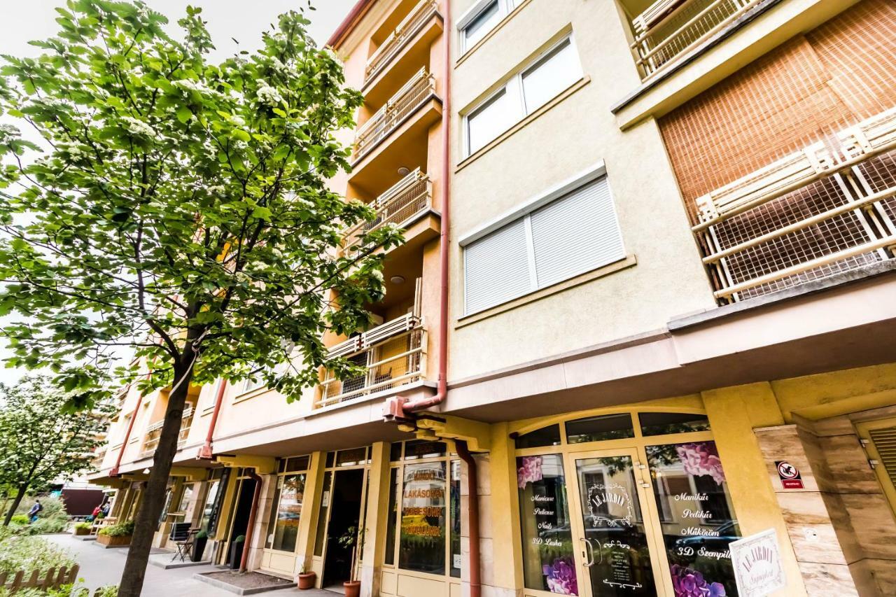 Bpr Hello Hollo Apartment Budapest Ngoại thất bức ảnh